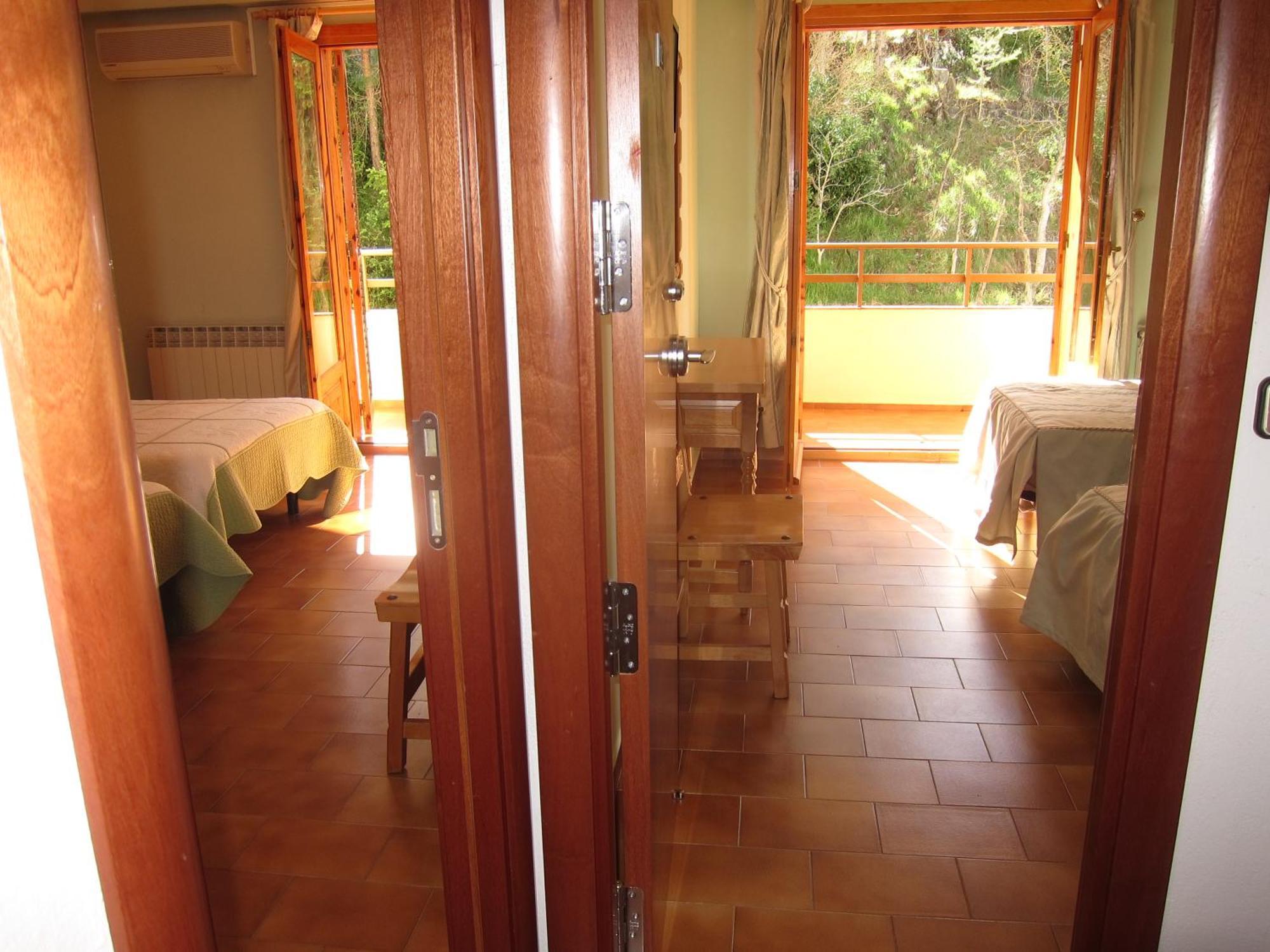 Hotel Meson De L'Aínsa الغرفة الصورة